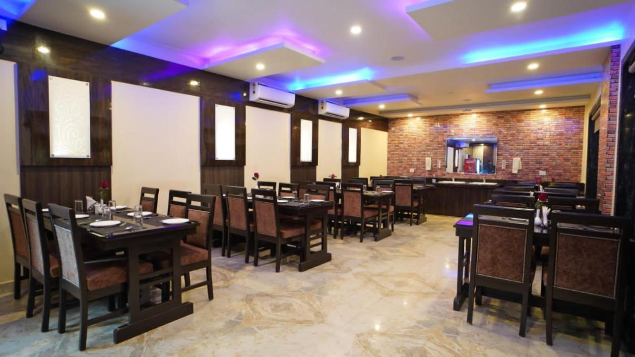 Aqua Blue Resort Private Limited Мандармани Экстерьер фото
