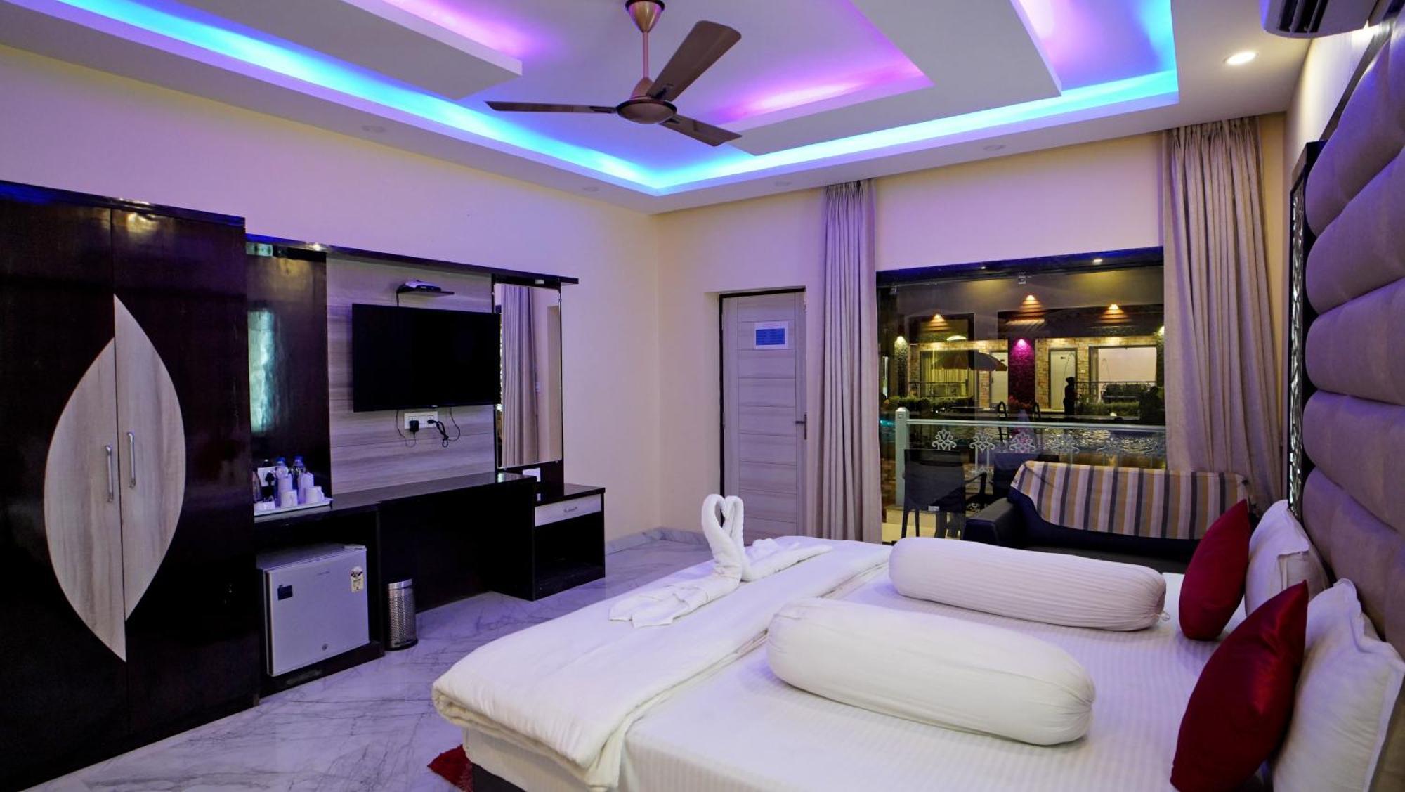 Aqua Blue Resort Private Limited Мандармани Экстерьер фото