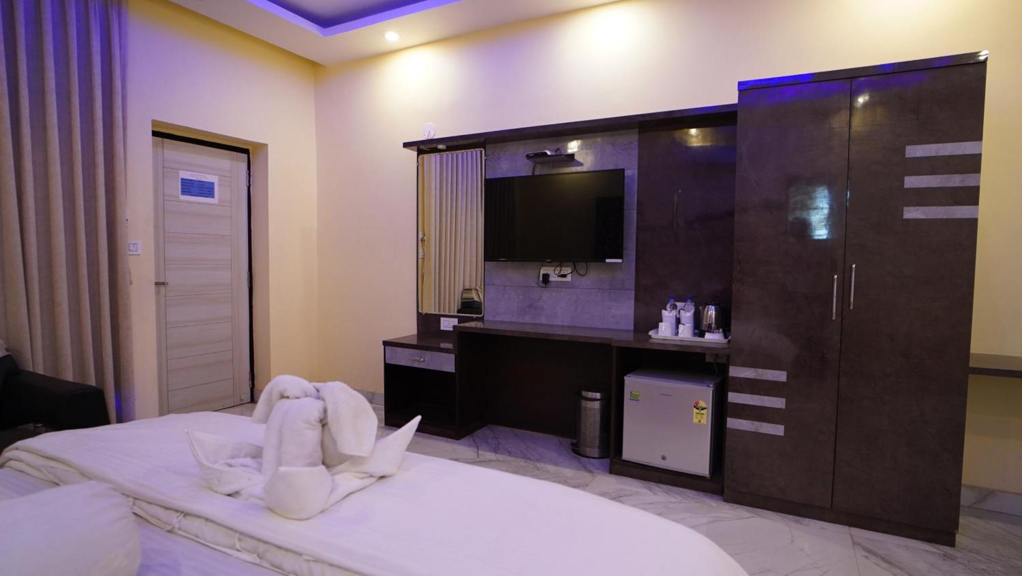Aqua Blue Resort Private Limited Мандармани Экстерьер фото