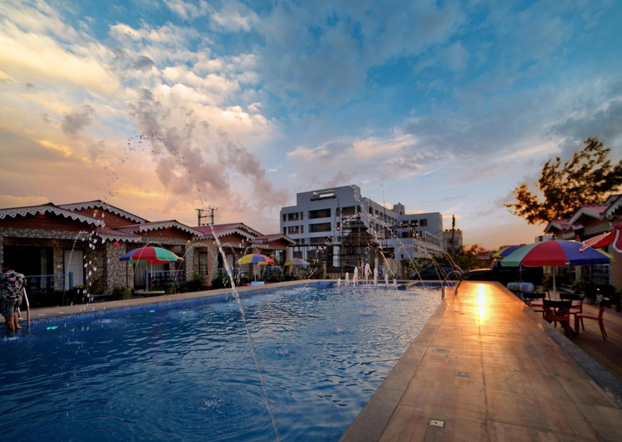 Aqua Blue Resort Private Limited Мандармани Экстерьер фото